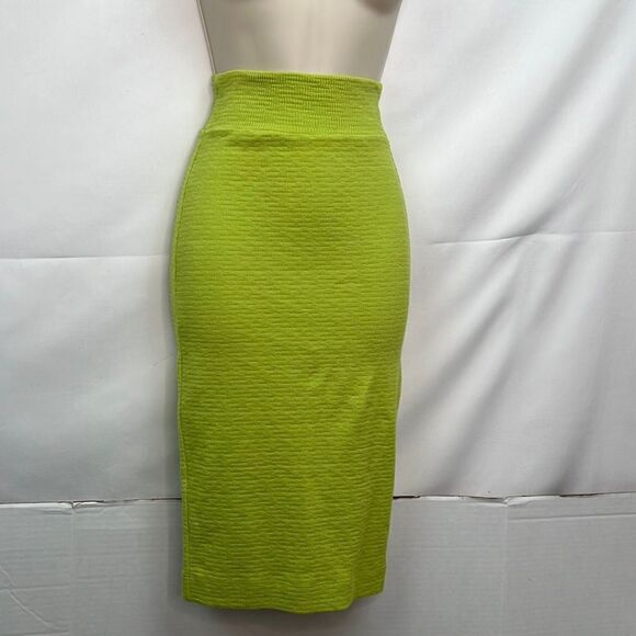 Enzo Costa Revolve puckered knit skirt in lime green EUC size small - Picture 2 of 11